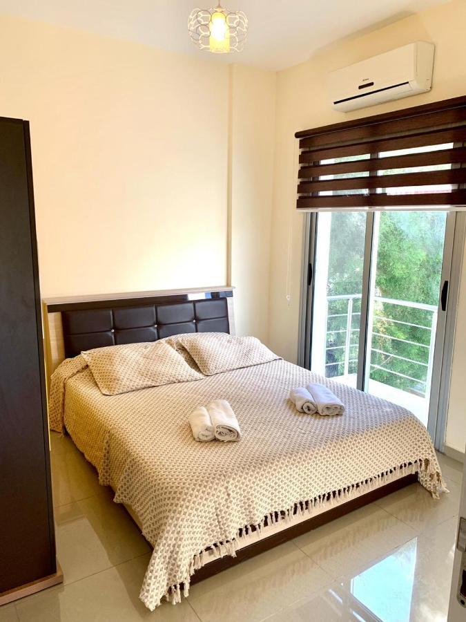 Amazing Two-Bedroom Apartment In Residence Lukomorye D1 With Private Garden Karavas  外观 照片