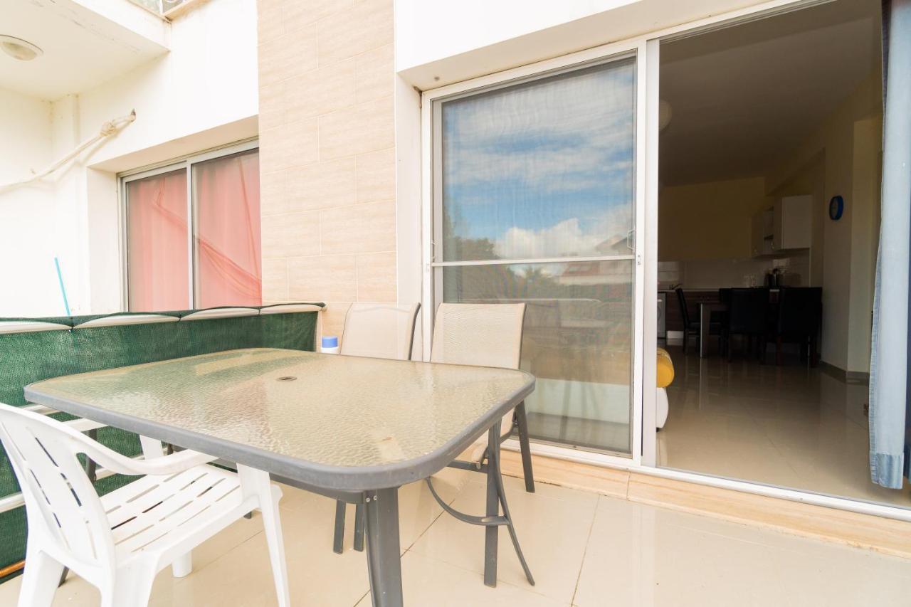 Amazing Two-Bedroom Apartment In Residence Lukomorye D1 With Private Garden Karavas  外观 照片